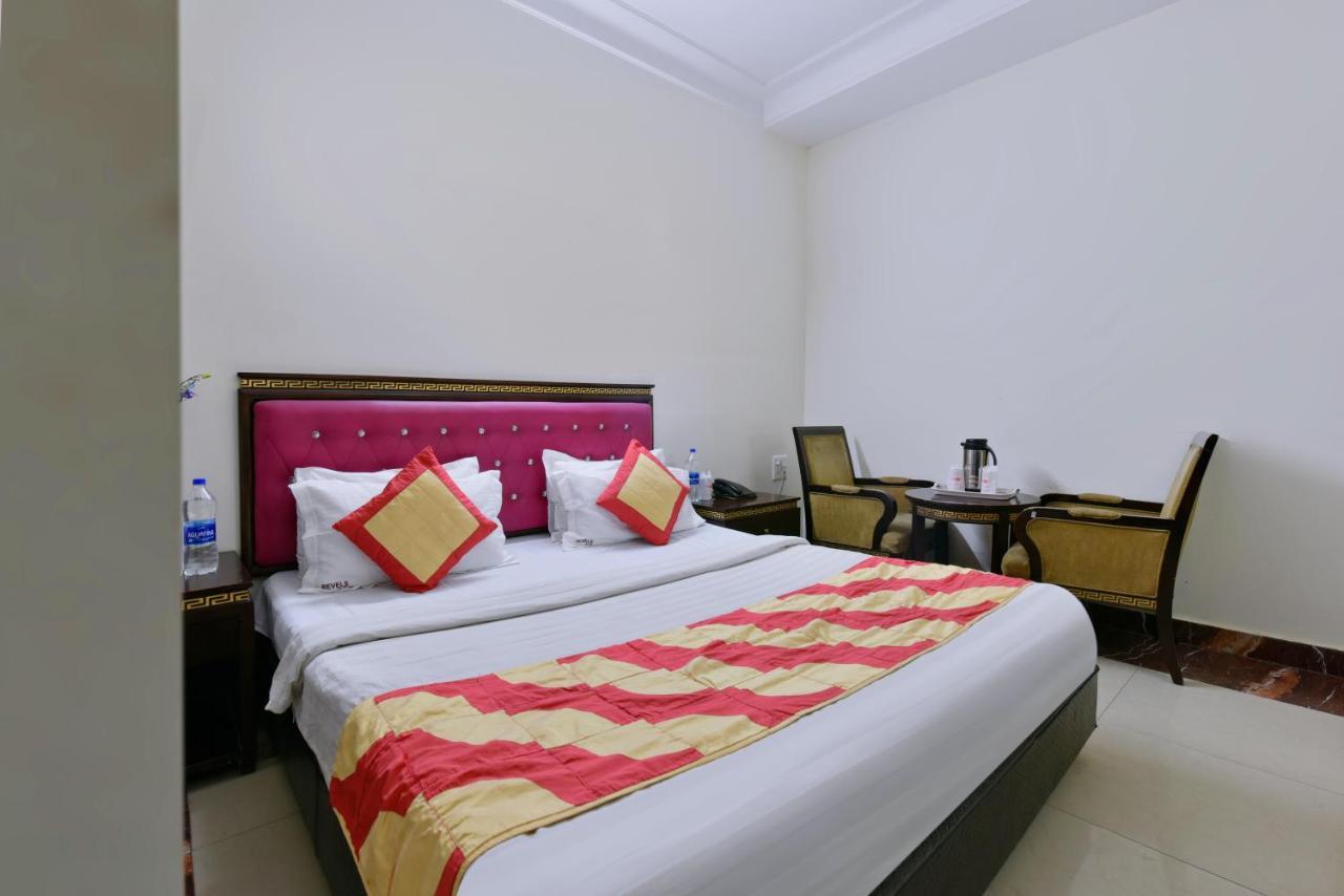 Hotel Revels By A1Rooms Nové Dillí Exteriér fotografie