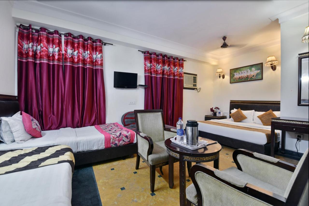 Hotel Revels By A1Rooms Nové Dillí Exteriér fotografie